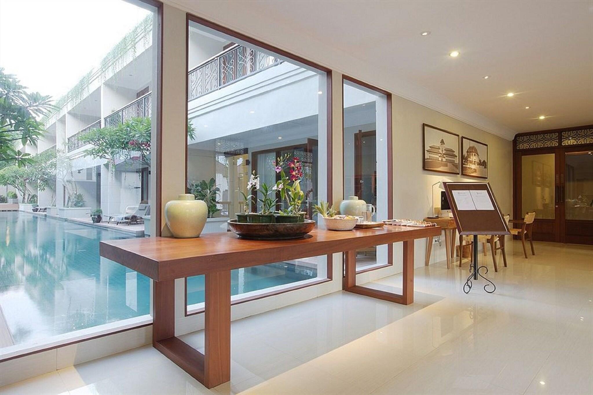 Vista Lobby Seminyak Lagoon All Suites Hotel