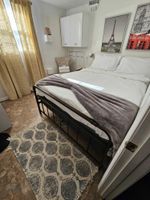 Alquiler Vacacional - Charming 1-bedroom house in awesome Upper Marlboro with AC