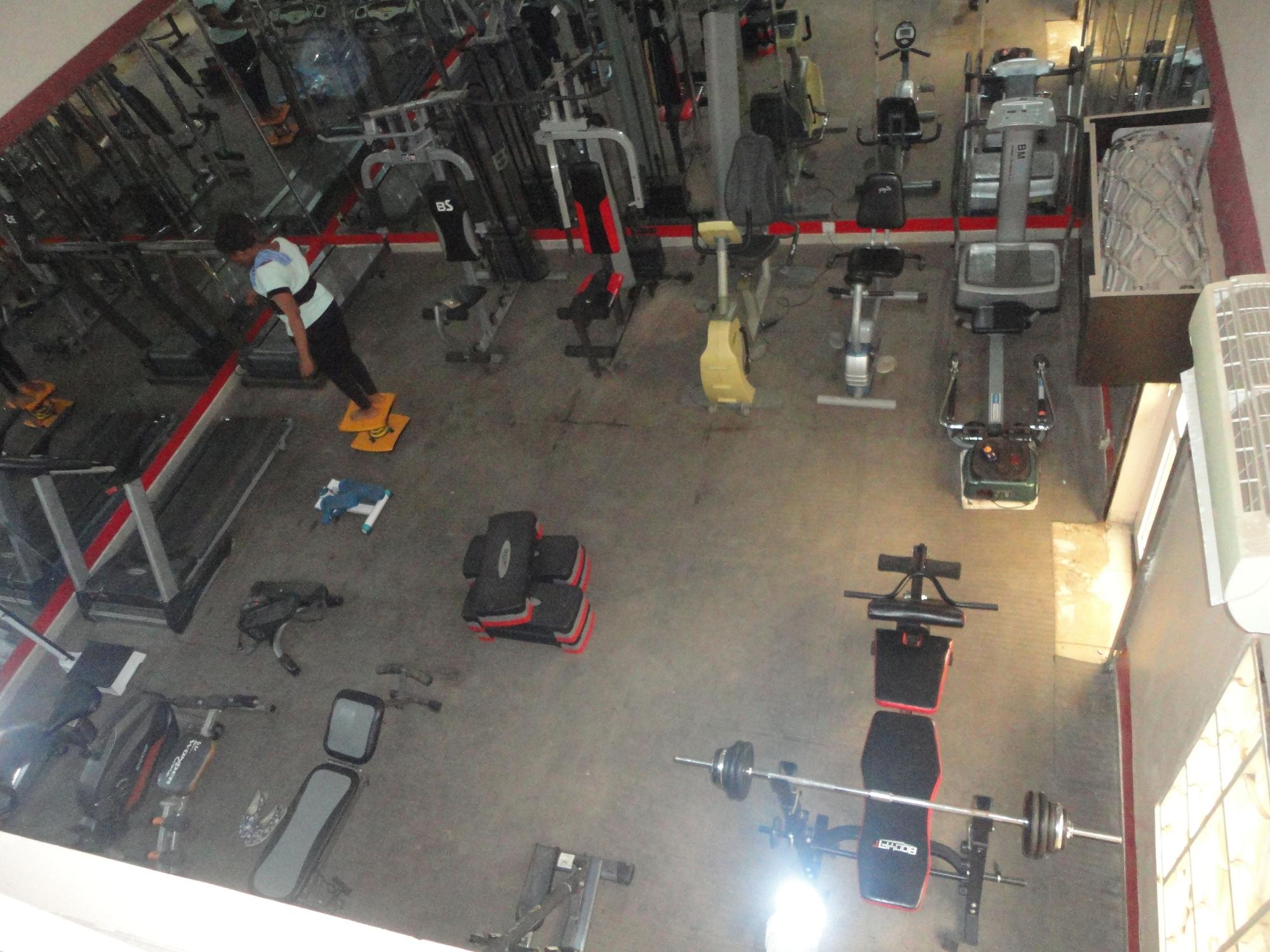 Gimnasio Hamak Suites and Garden