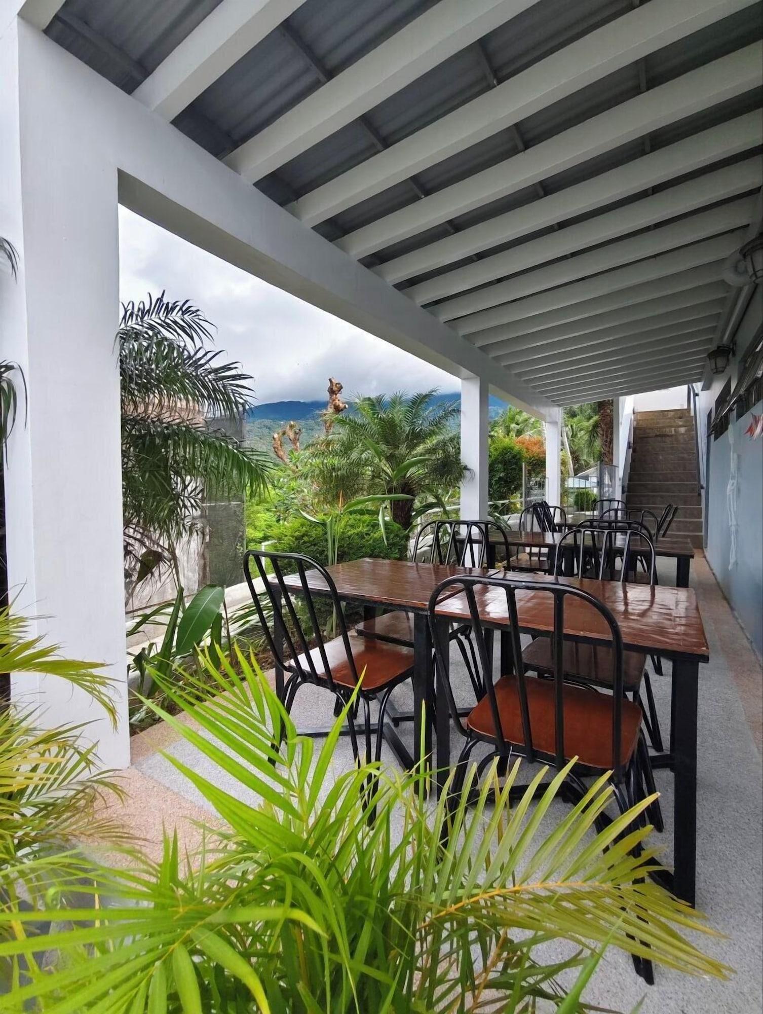 Restaurant AV Suites