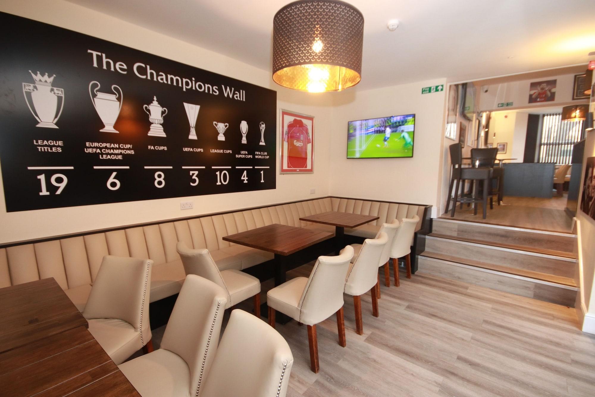 Restaurant Soccer Suite