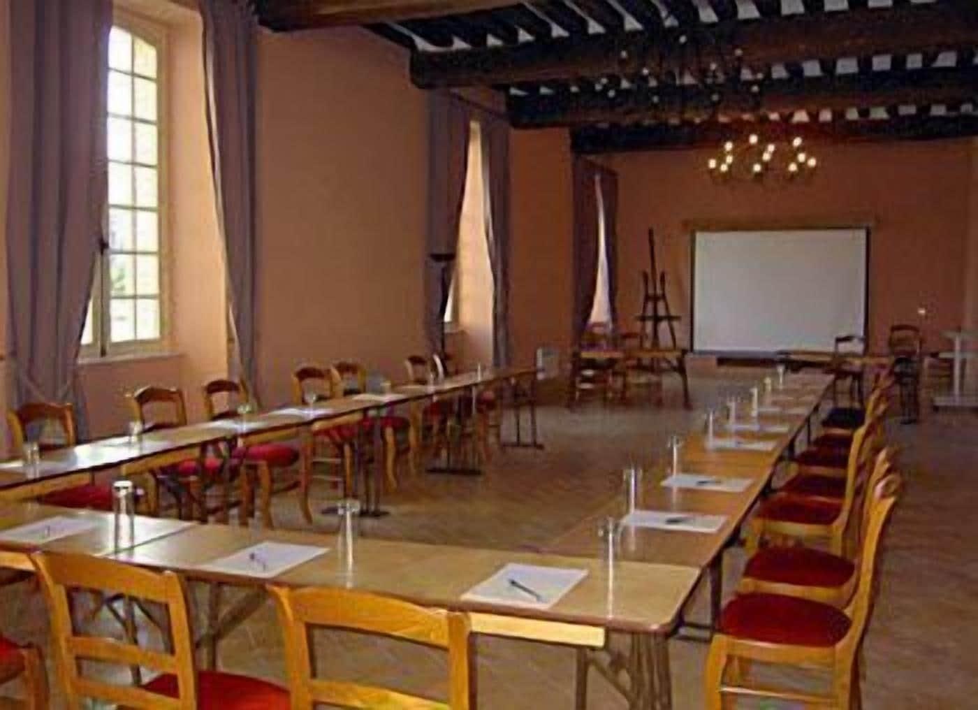 Sala de Reuniones Château du Maréchal de Saxe