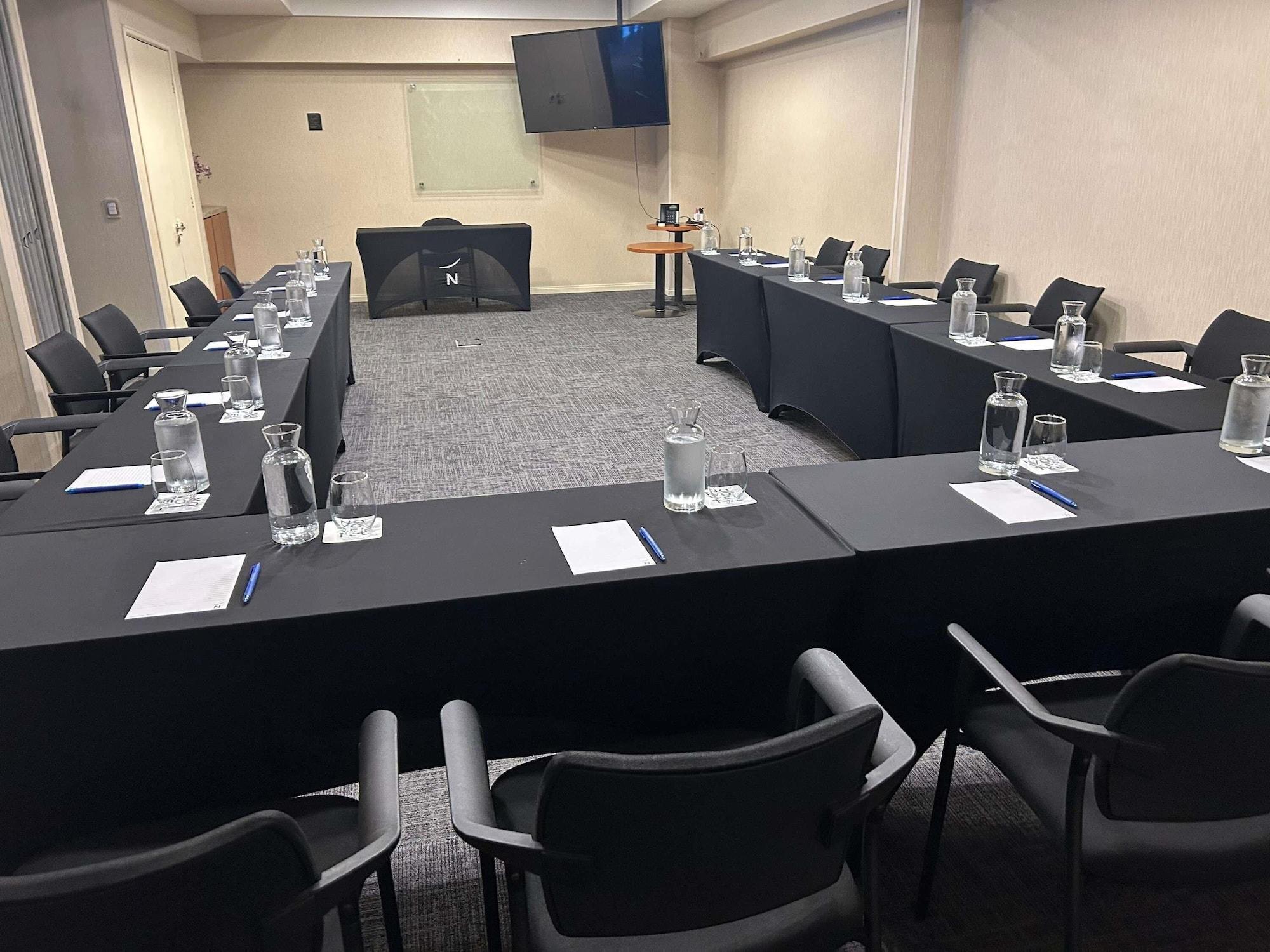 Sala de reuniões Novotel Puerto Montt