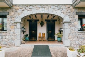 Alojamiento - Txanpardin