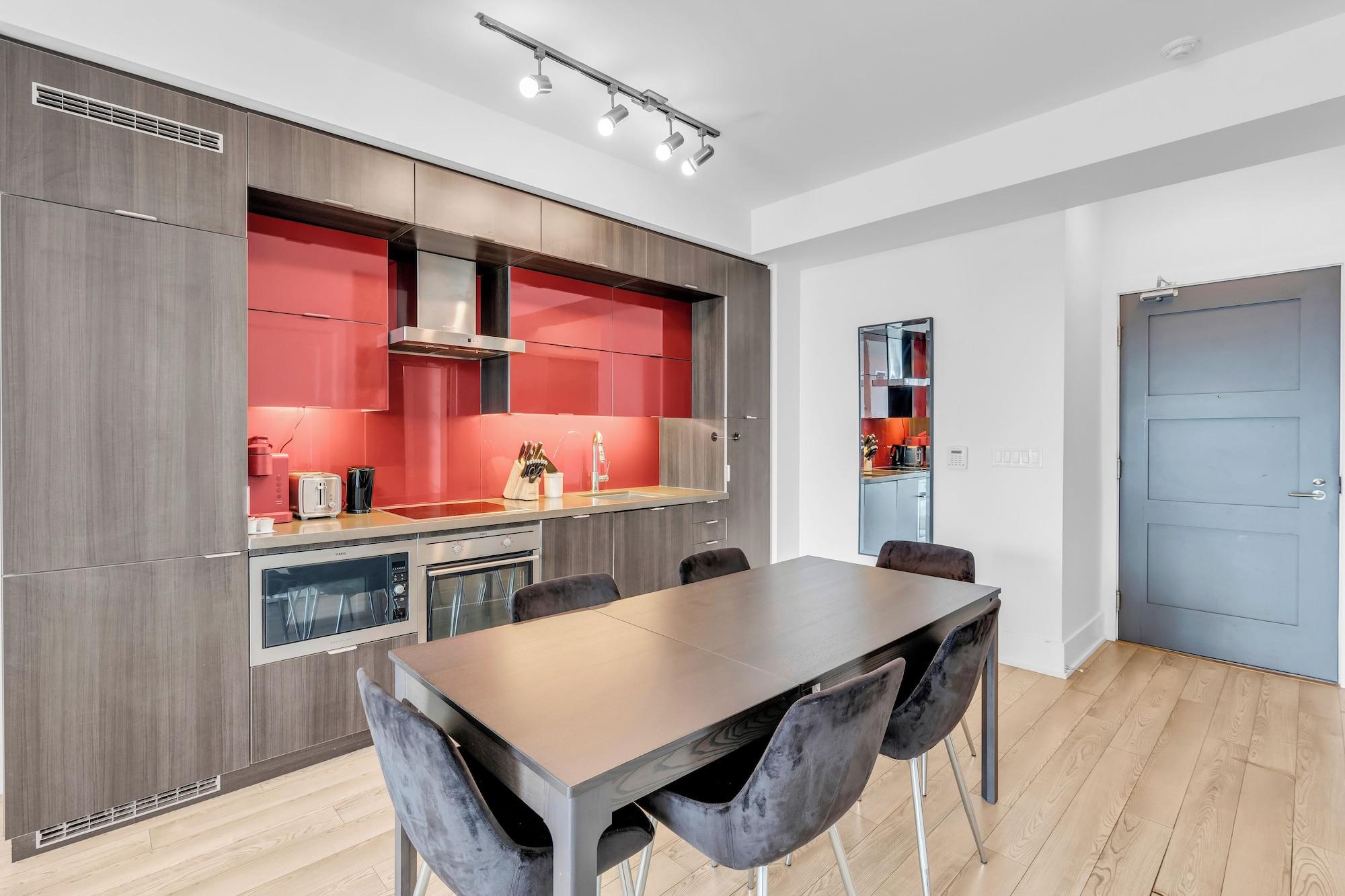 Equipamiento de Habitación Prestige Suites - CN Tower