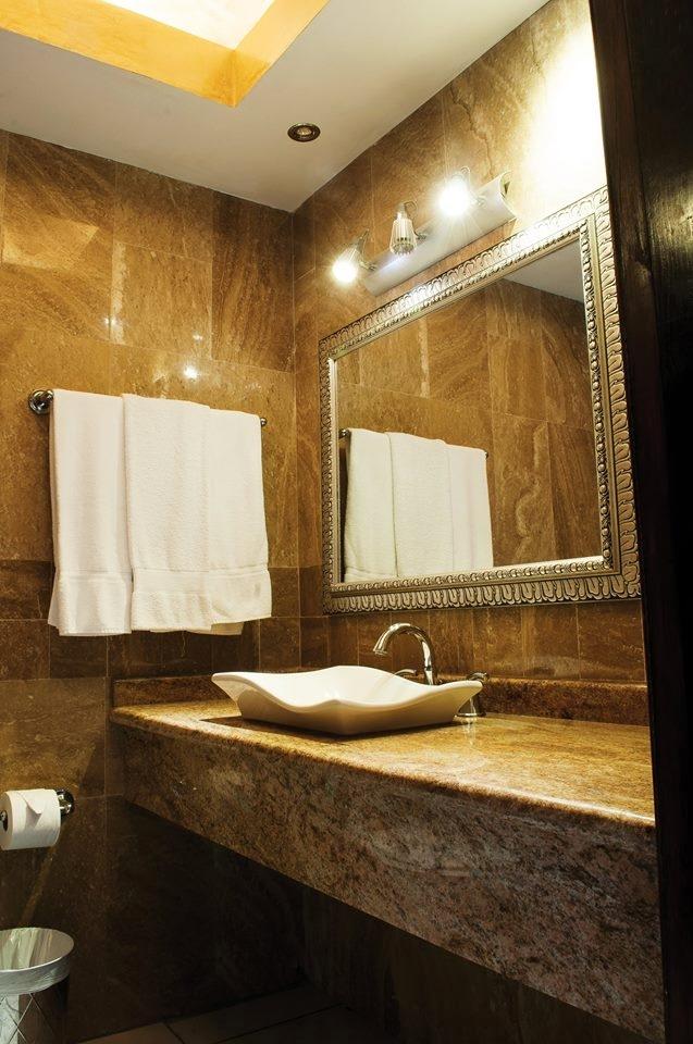 Baño Hotel Elvir