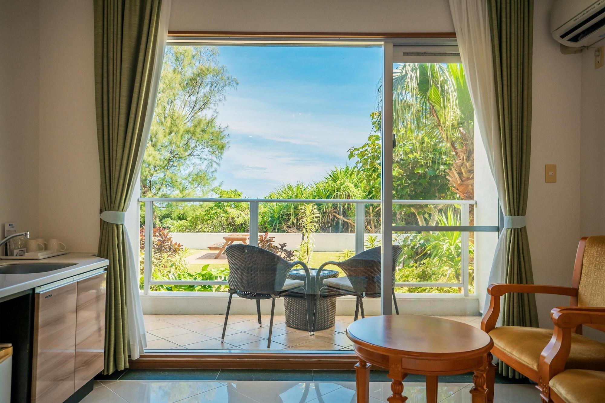 Habitación Best Western Okinawa Onna Beach