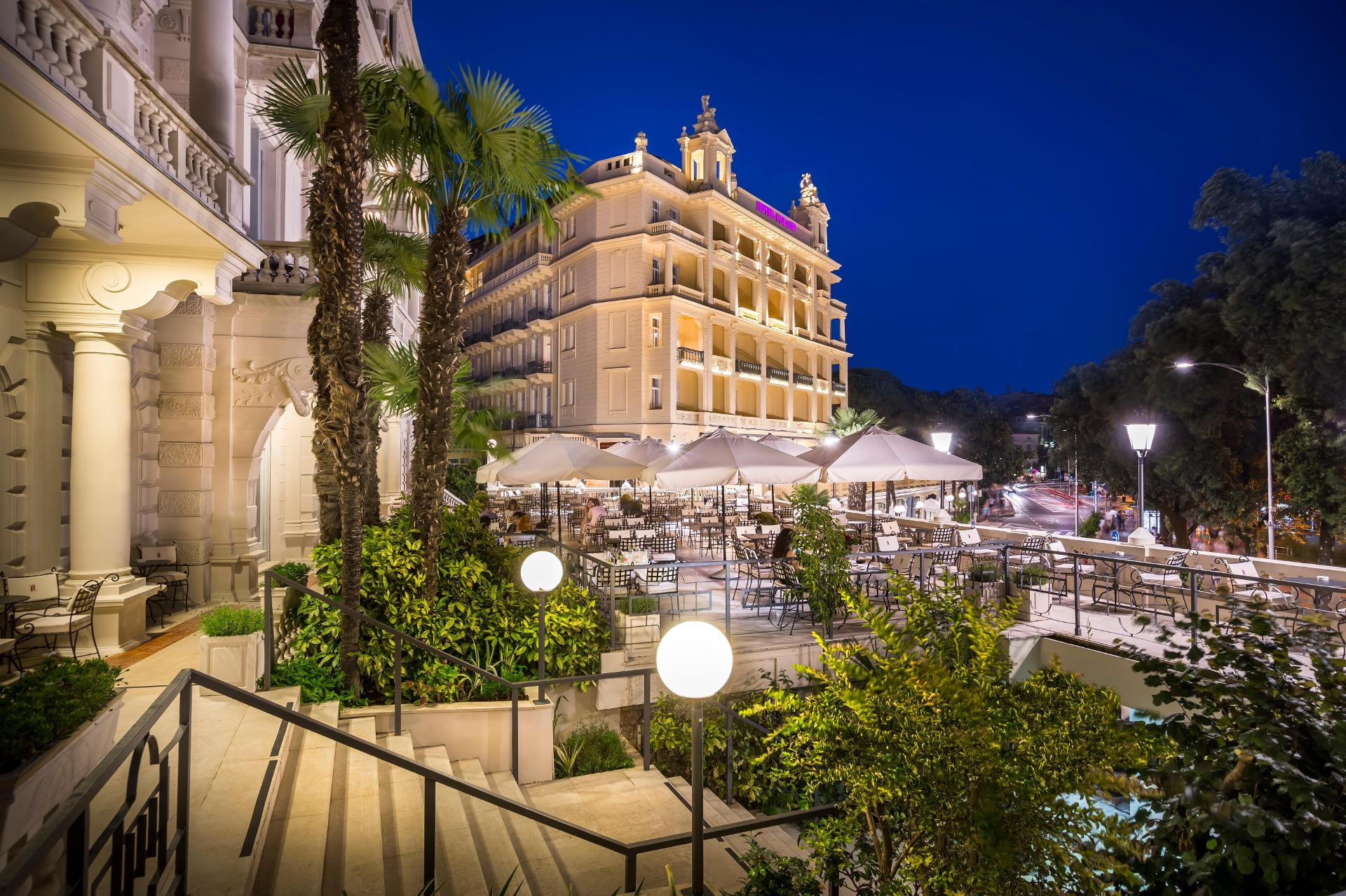 Vista Exterior Hotel Bellevue - Liburnia