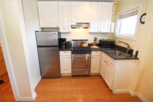 Renta temporal - World Famous Macondray Lane ~ Fully Furnished Studio in Russian Hill