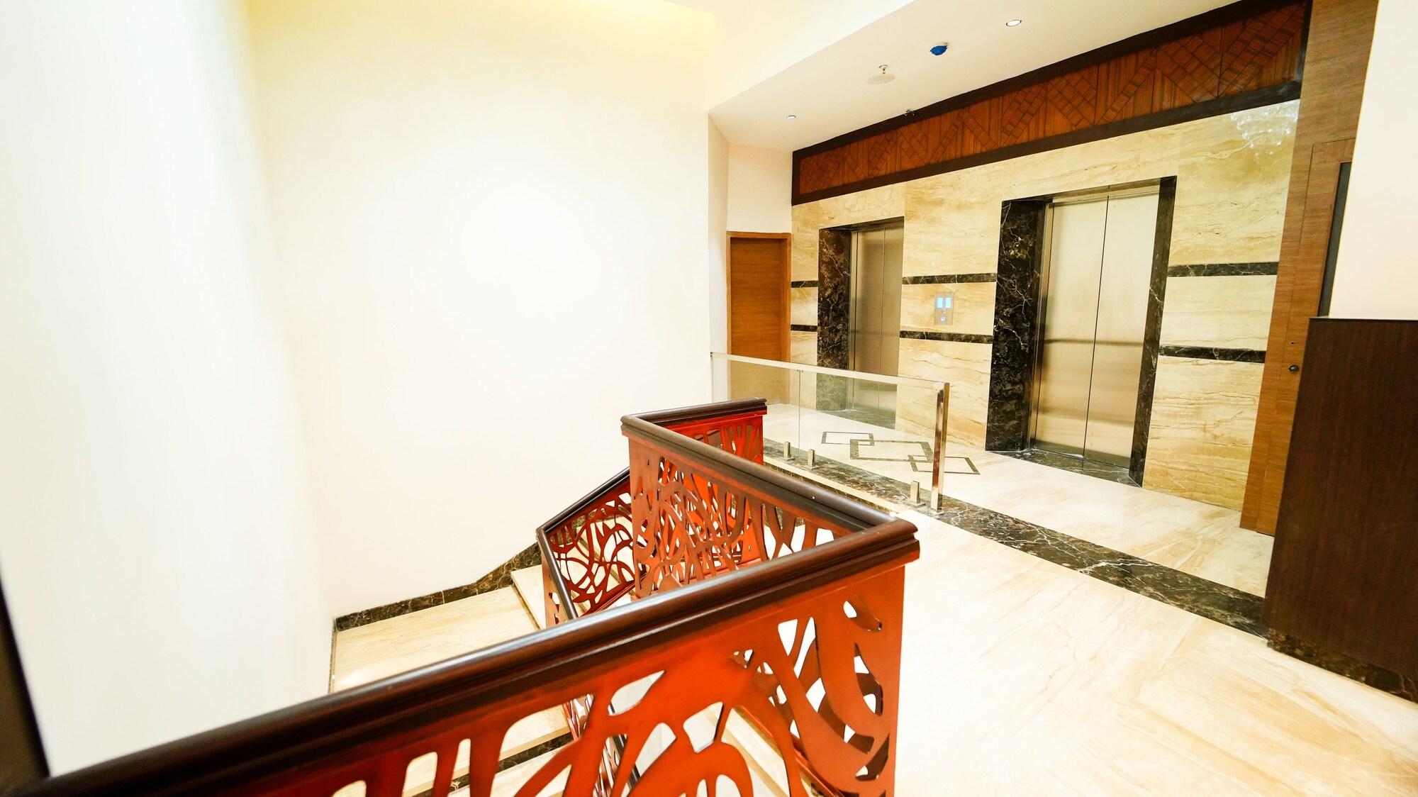 Vista Lobby Hotel Blossoms