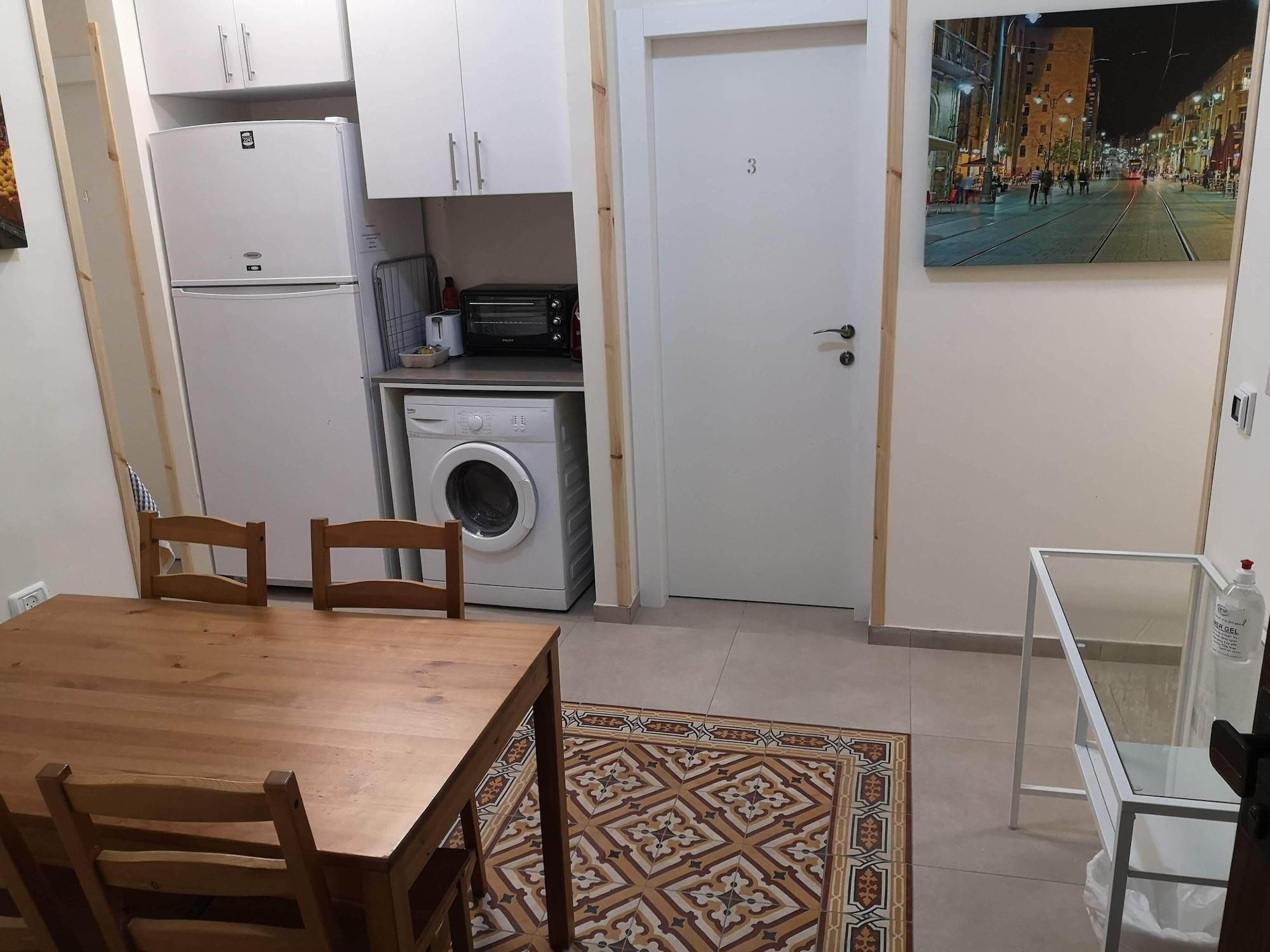 Vista Lobby Allenby 2 Bed & Breakfast