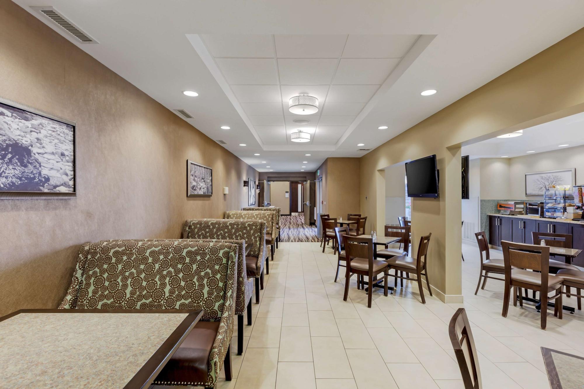 Restaurant Best Western Plus Walkerton Hotel & Conference Centre