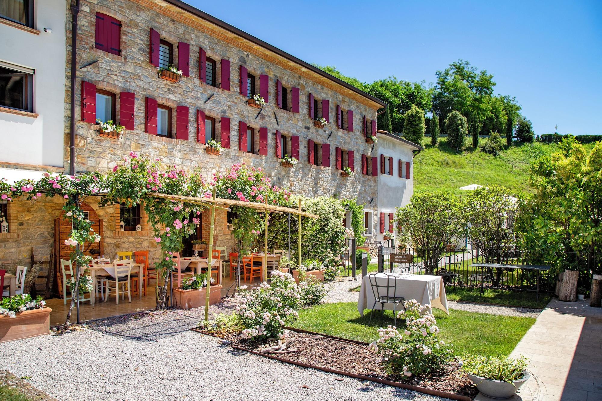 Varios Wine Relais Cà Piadera