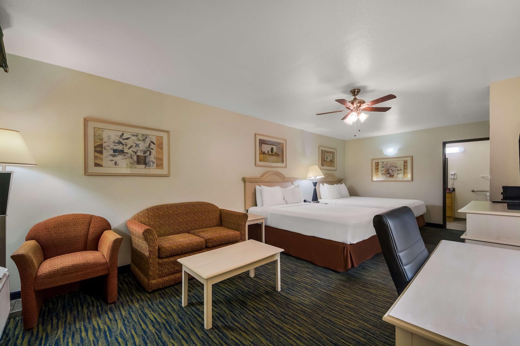 Habitación SureStay Hotel by Best Western Falfurrias
