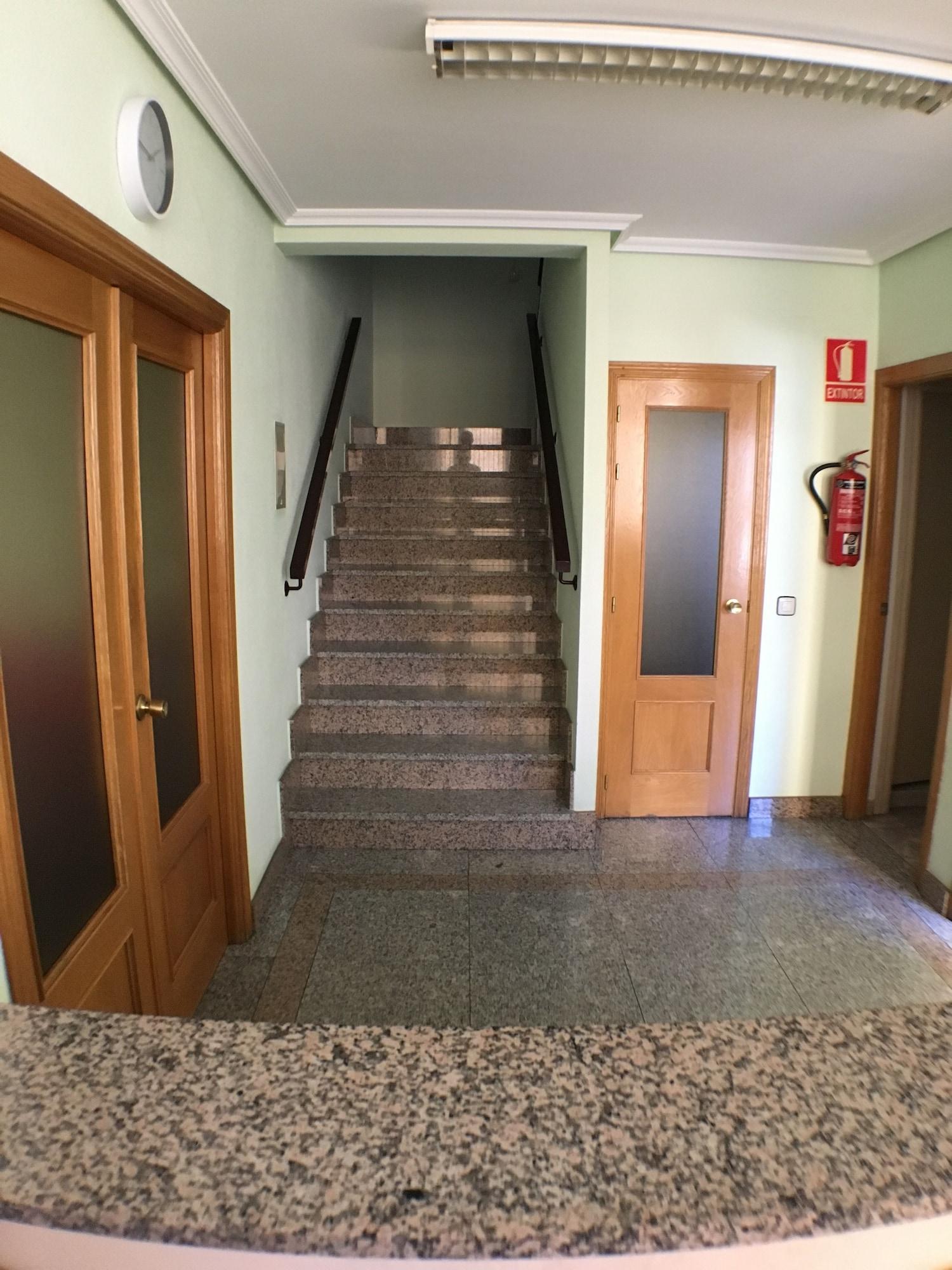 Vista Lobby Hostal EC Leon