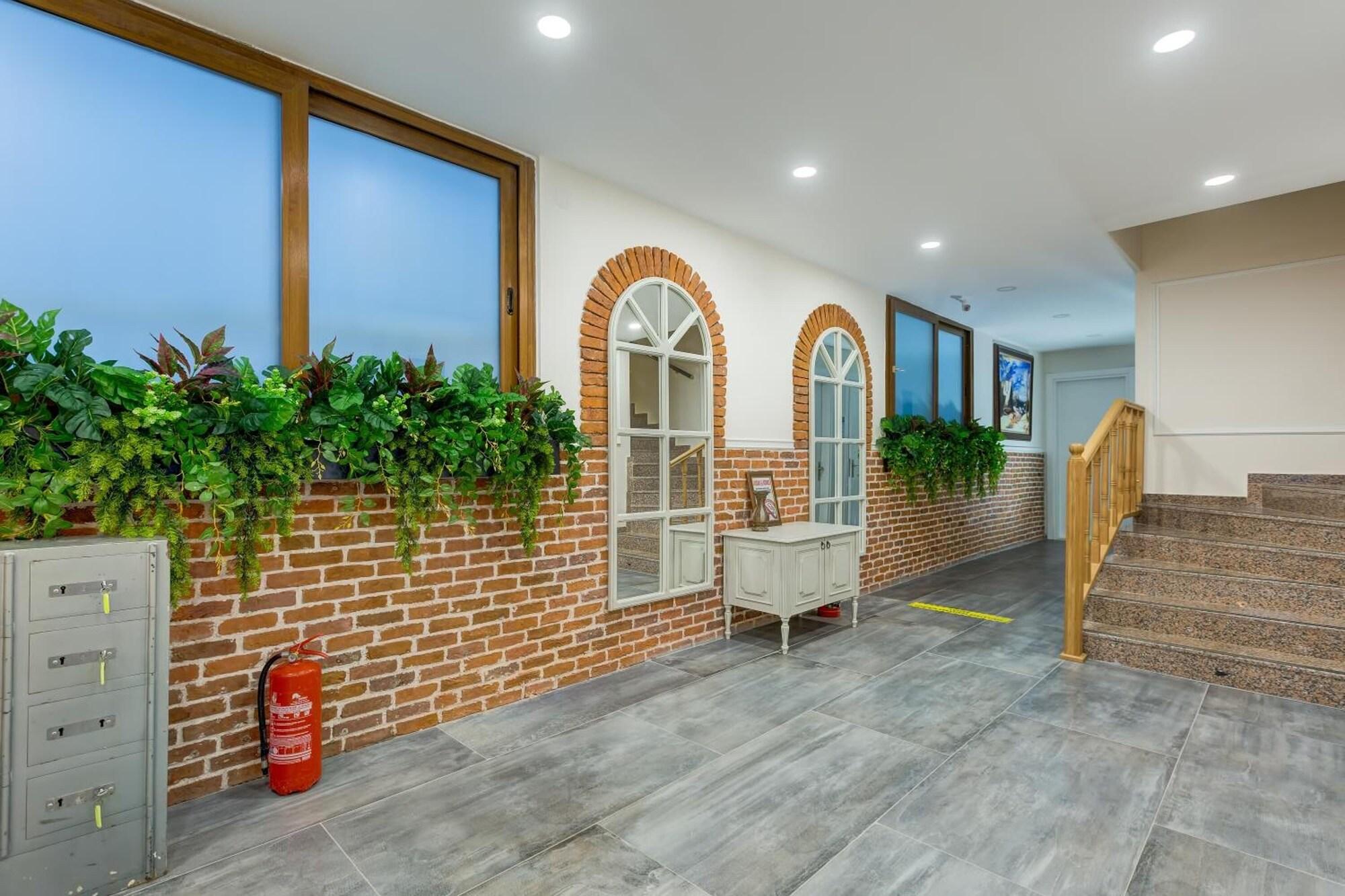 Vista Lobby Hanedan Otel