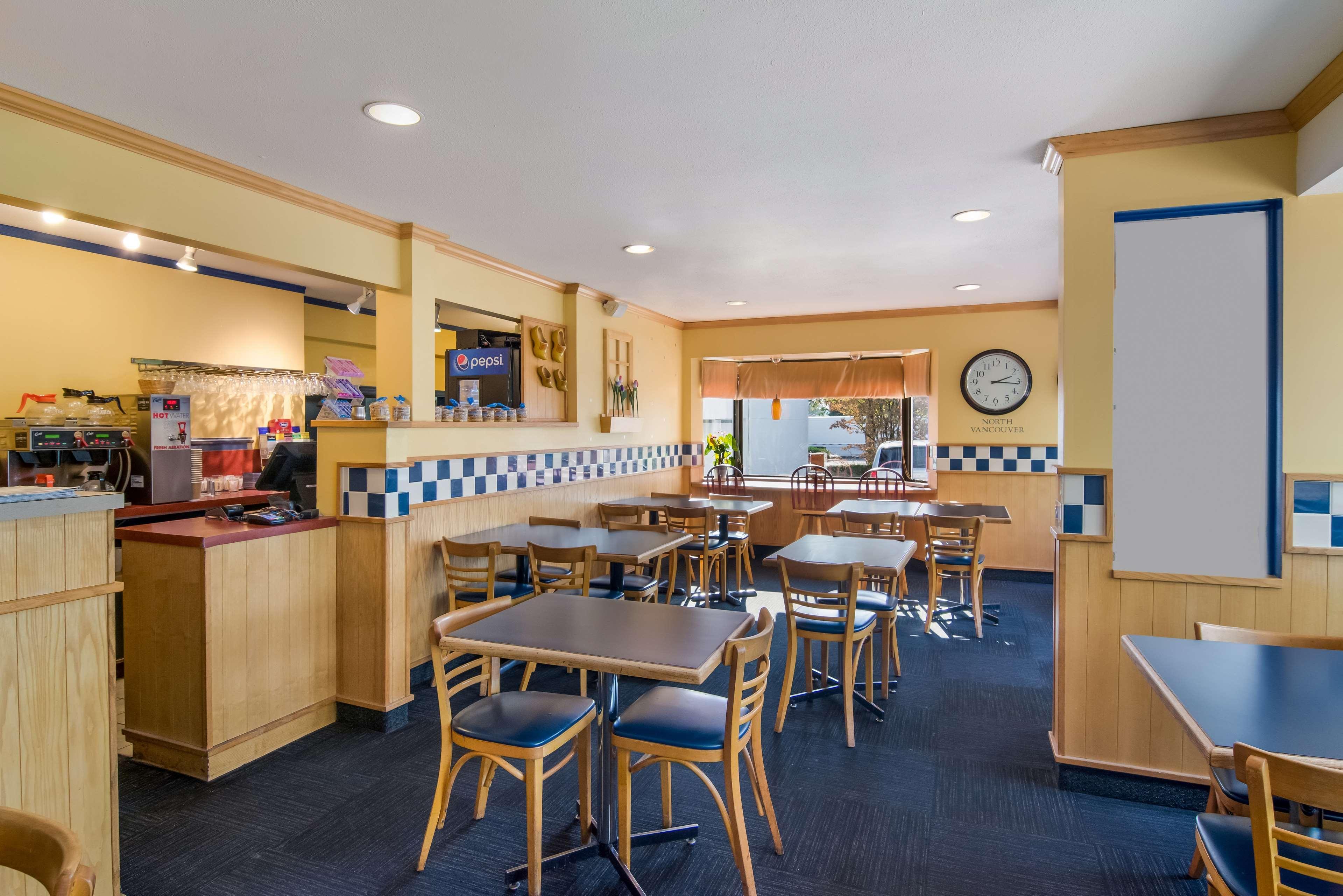 Restaurant SureStay Hotel by Best Western North Vancouver Capilano