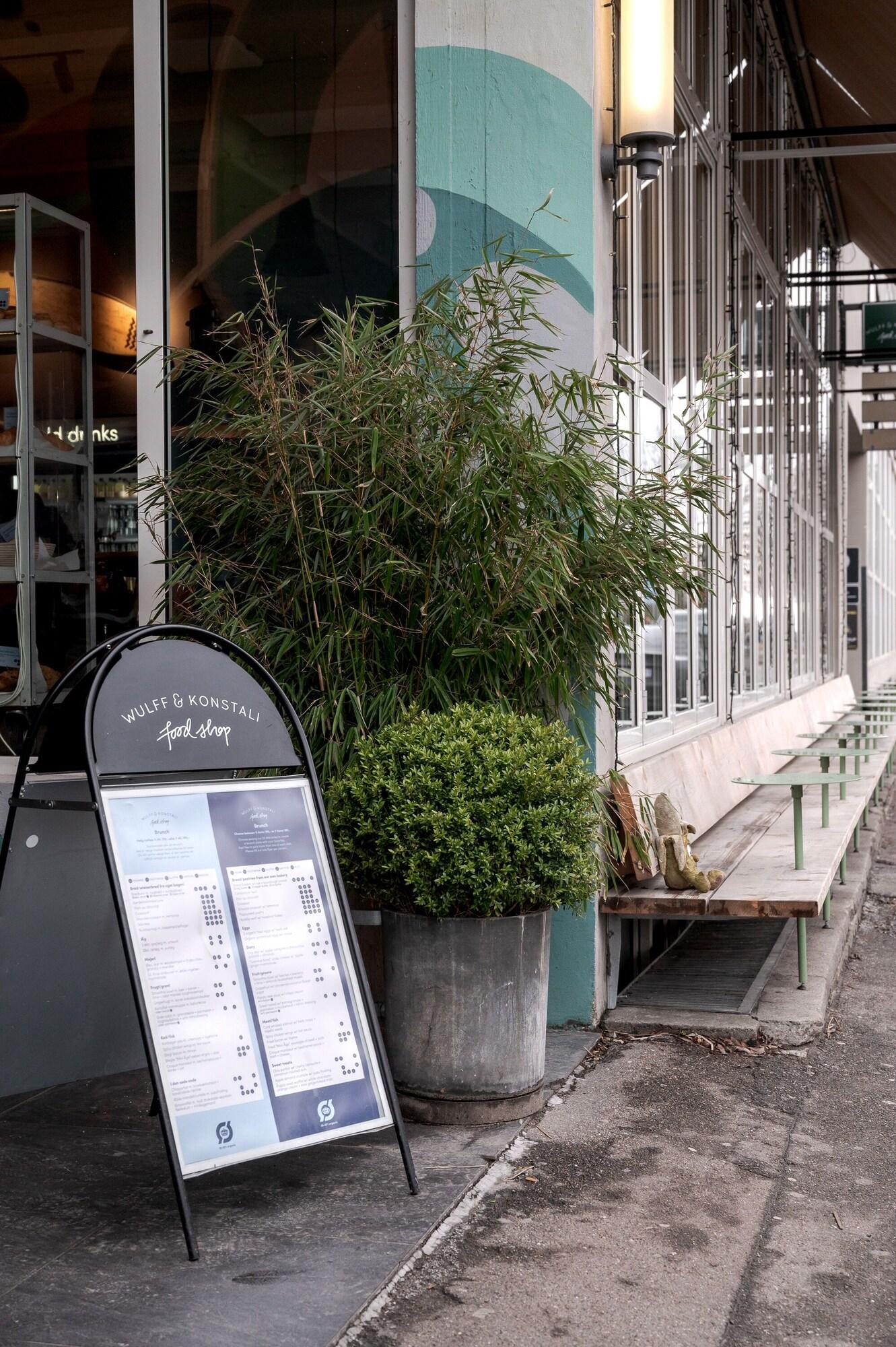 Bar/Salón South Studios by Daniel&Jacob's