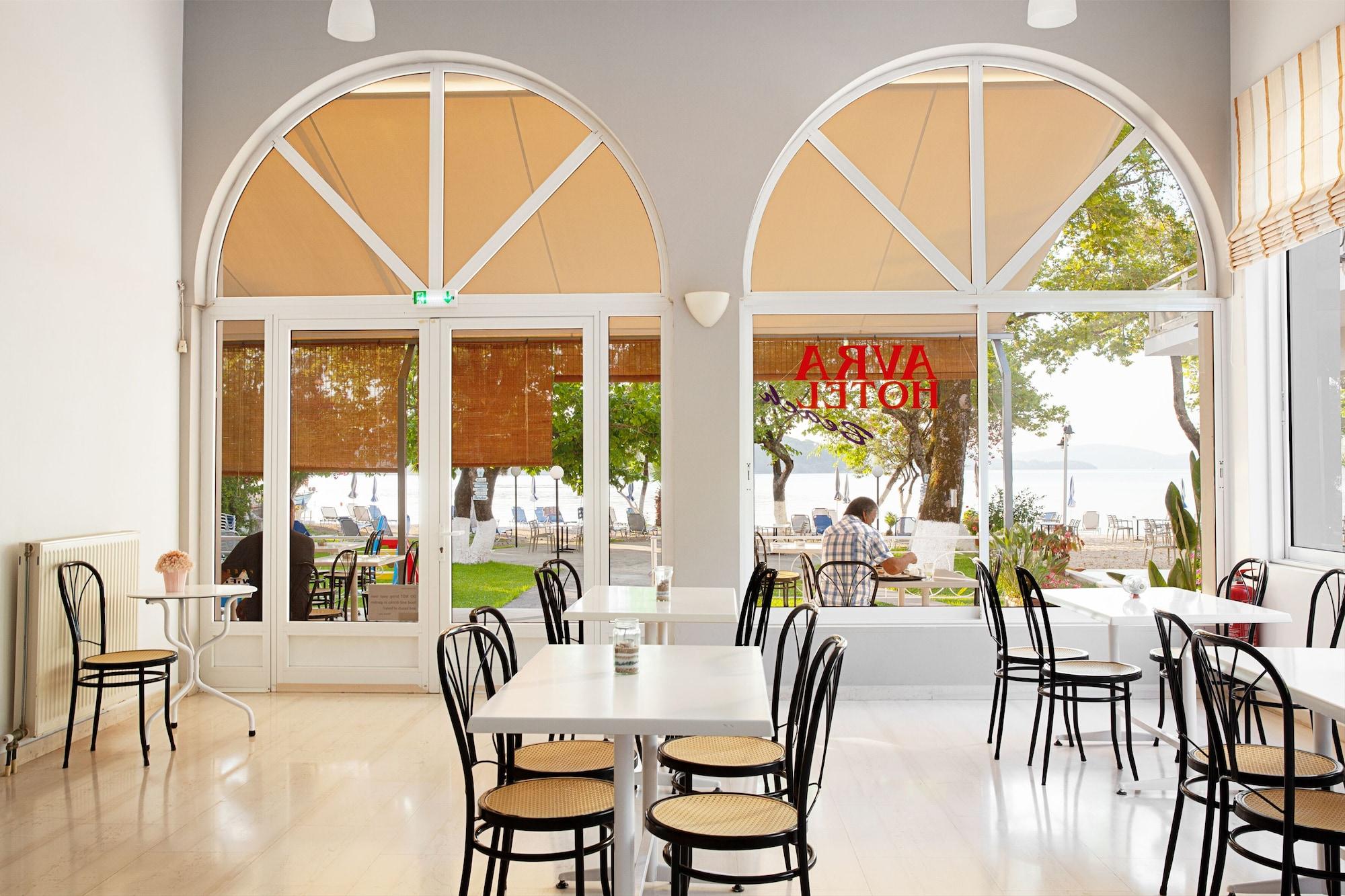 Bar/Salón Avra Beach Hotel