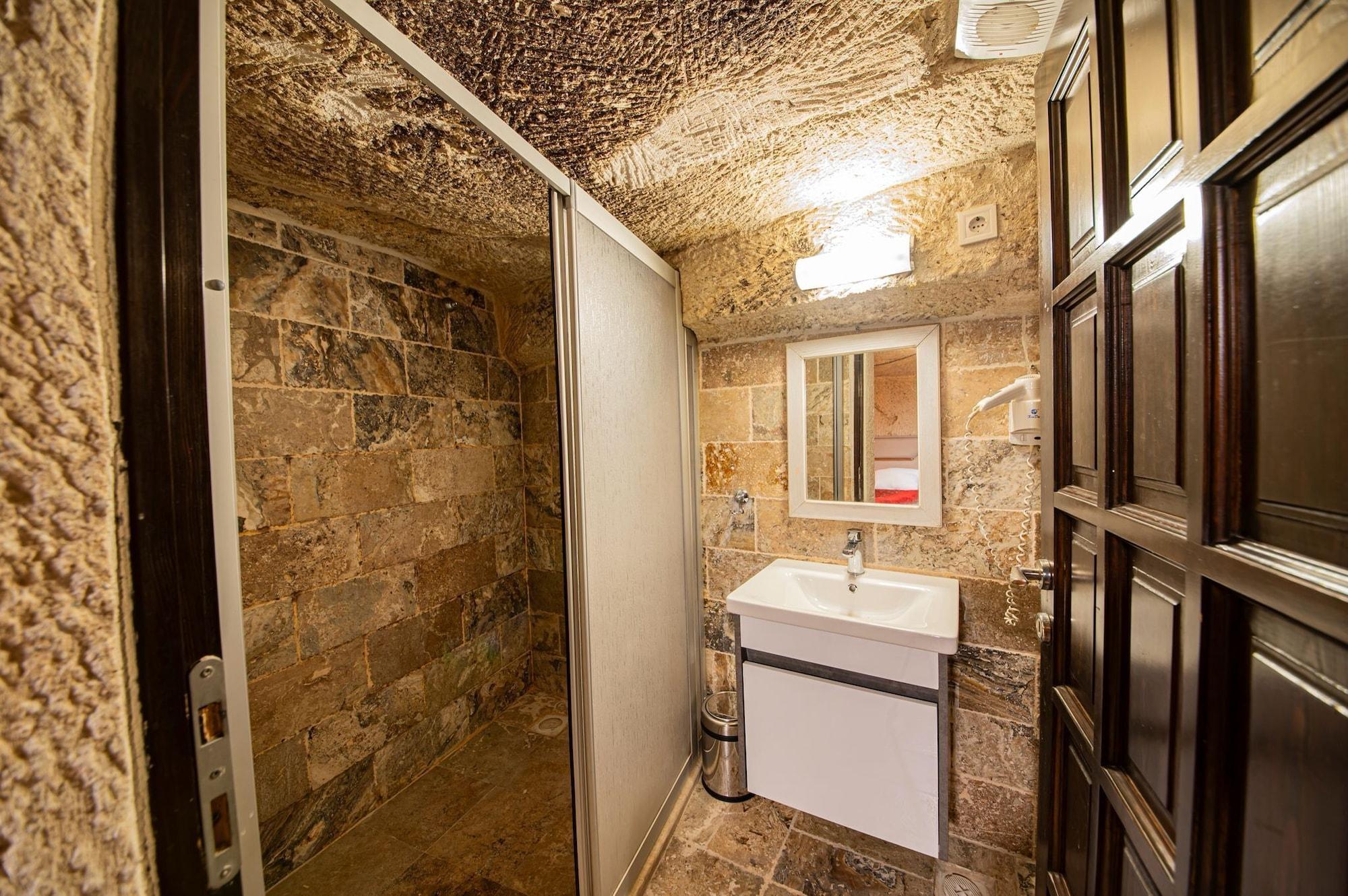 Equipamiento de Habitación Chelebi Cave House