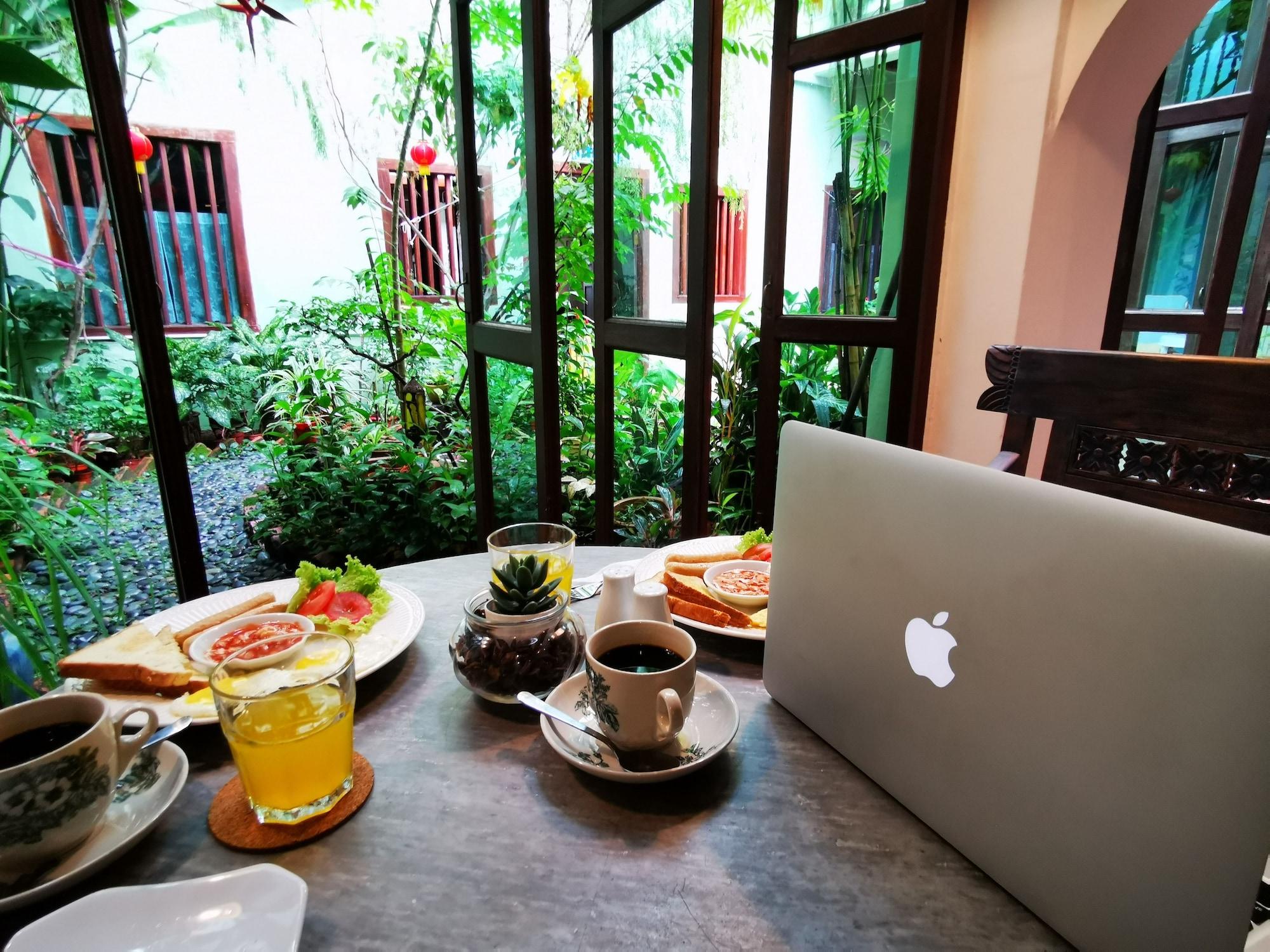 Restaurant East Indies Mansion