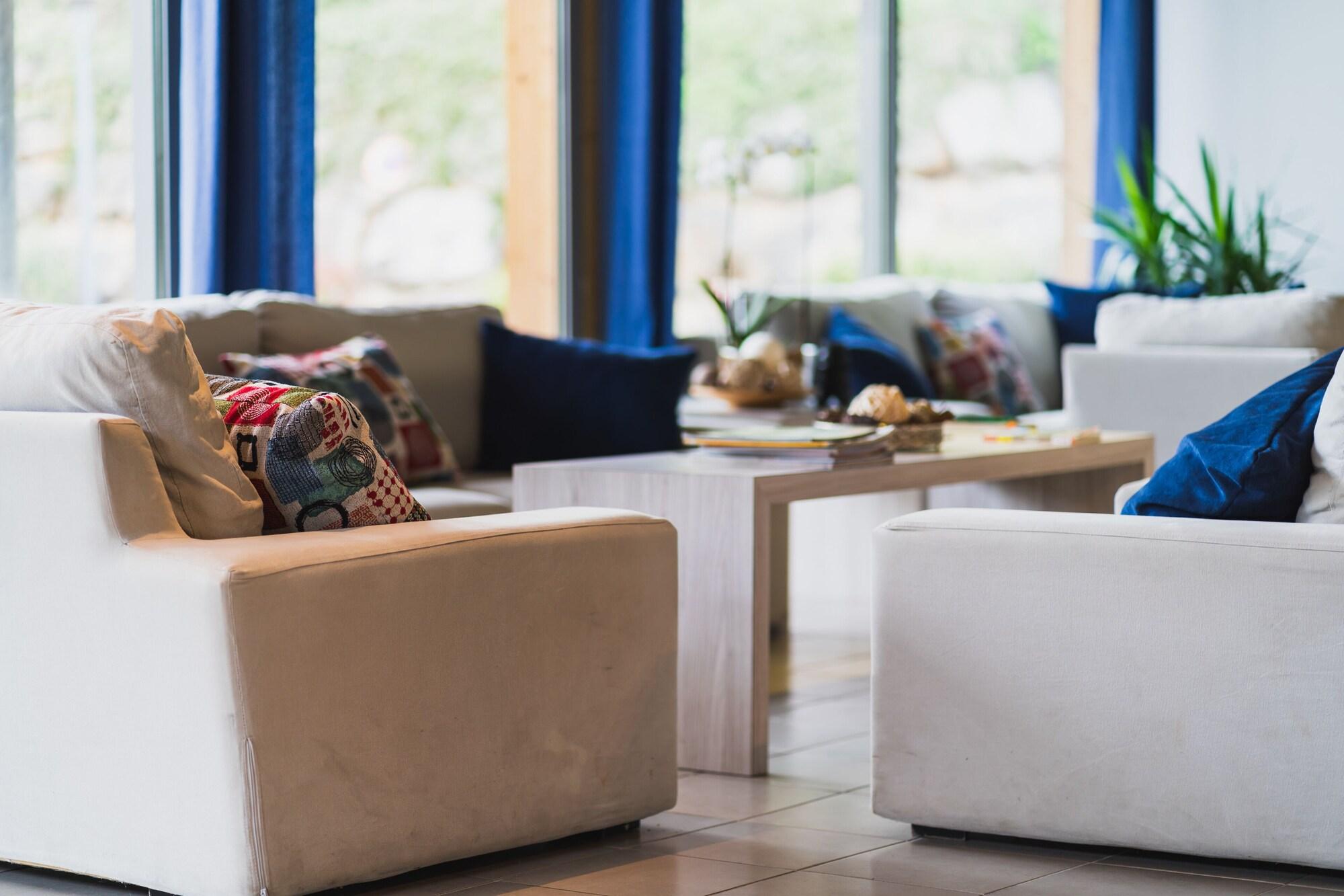 Vista Lobby Domaine de Saint Estève