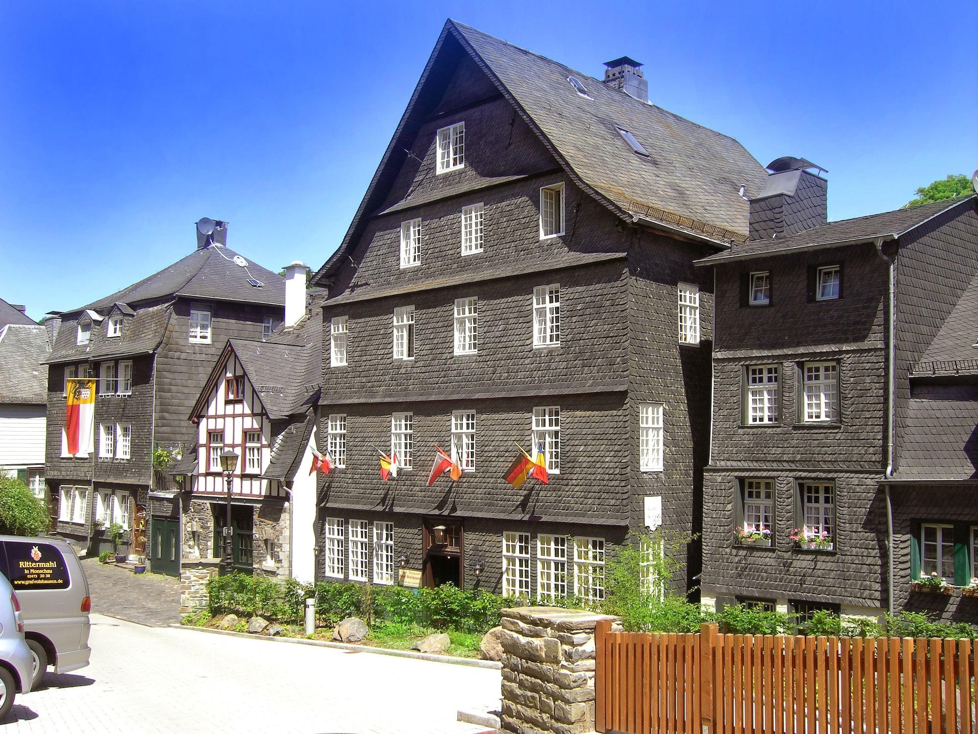 Varios Hotel Restaurant Graf Rolshausen
