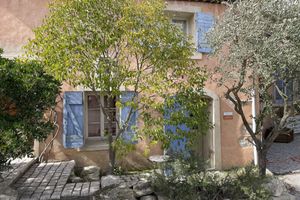 Alojamiento - In Provence Hôtel