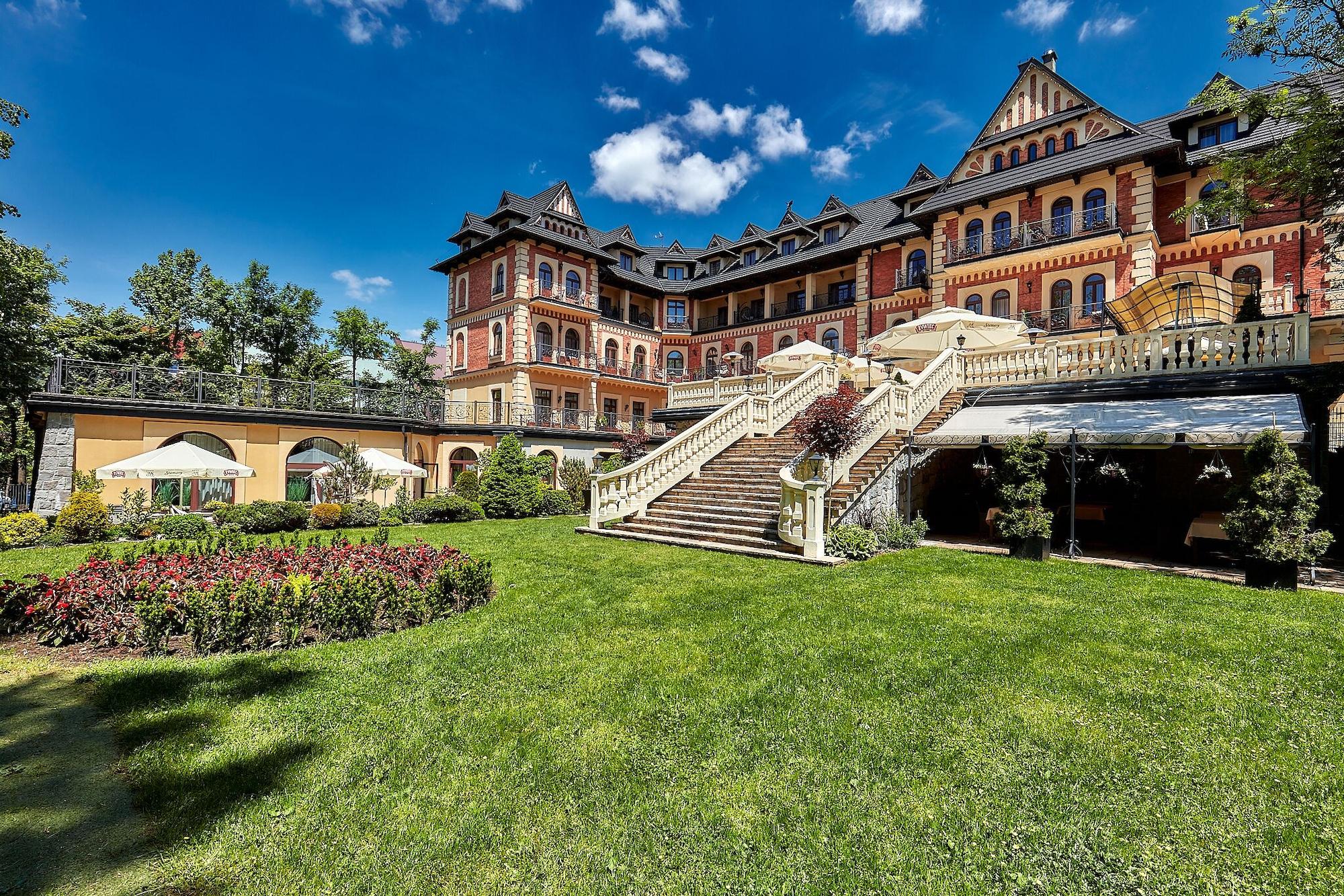 Vista Exterior Grand Hotel Stamary Wellness & Spa