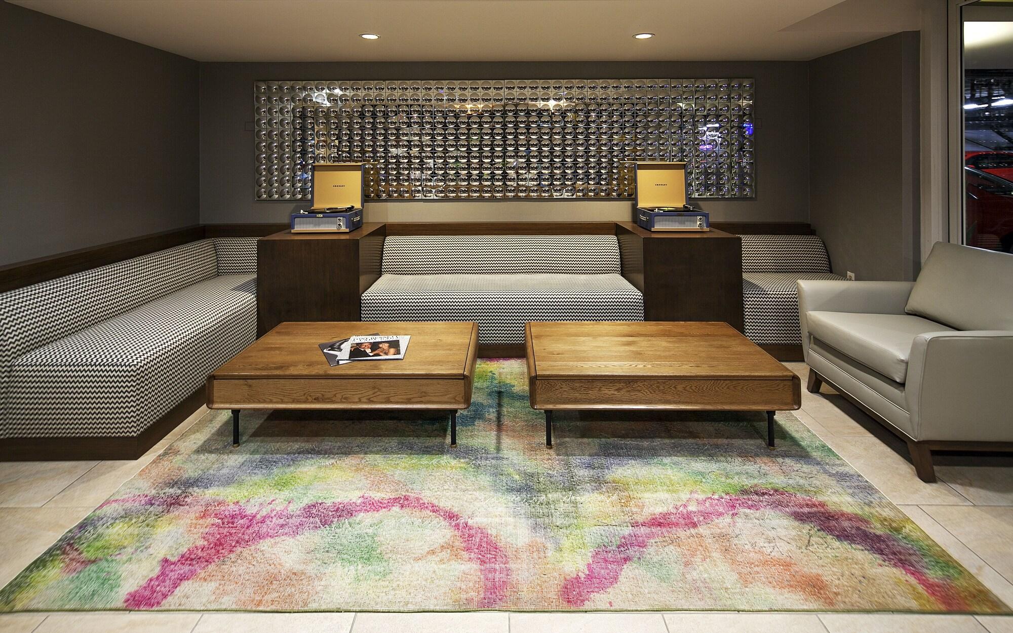 Vista Lobby The Kinney - Venice Beach