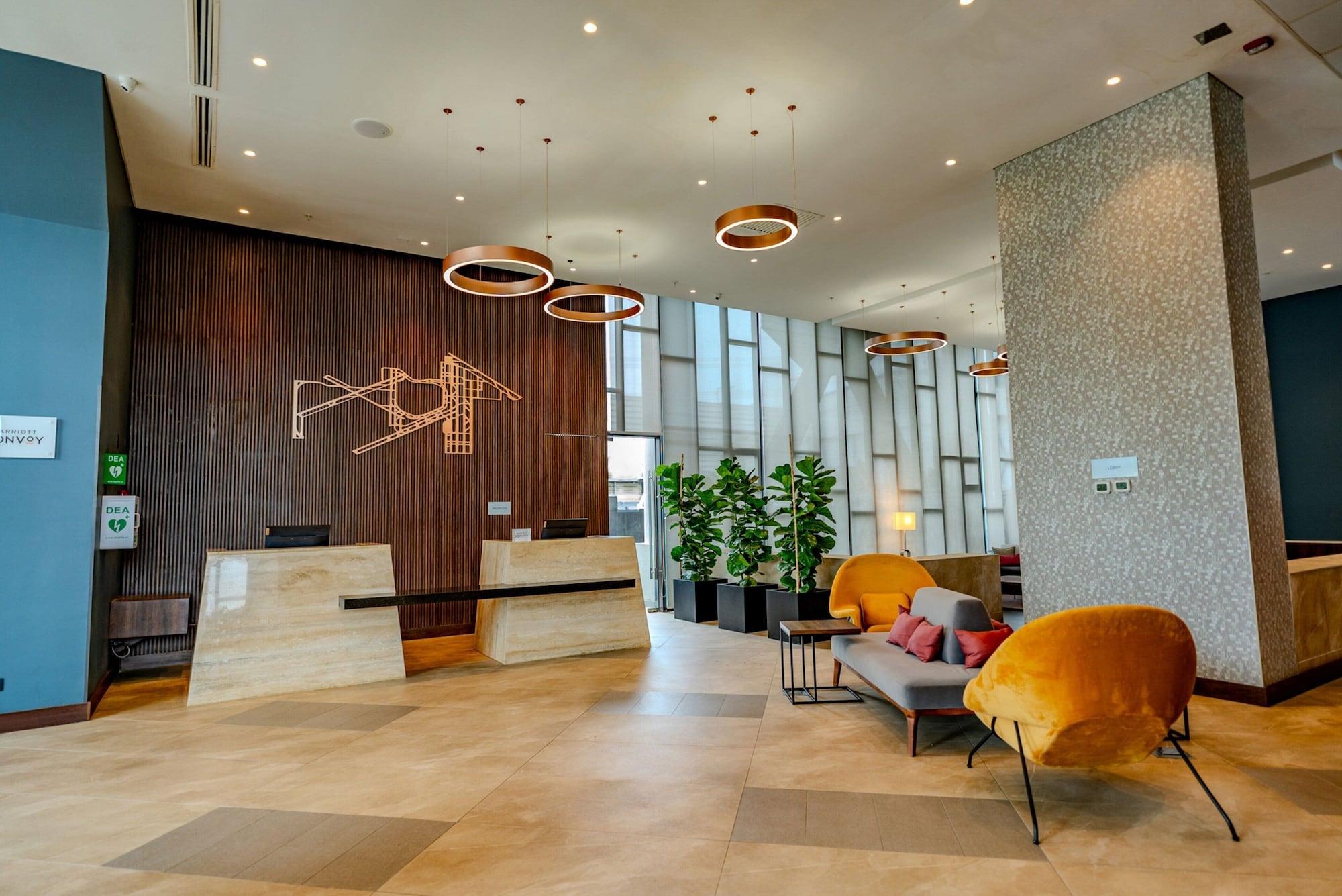 Vista Lobby Courtyard by Marriott Santiago Airport