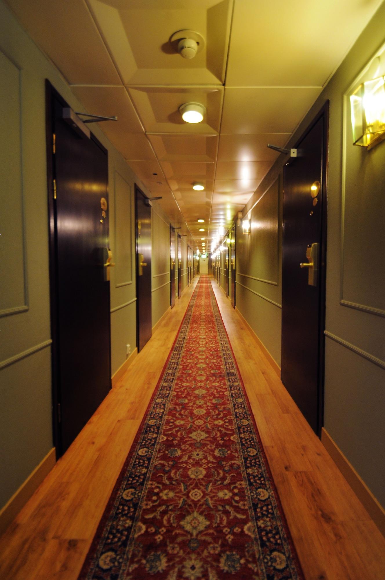 Varios Best Western Nya Star Hotel