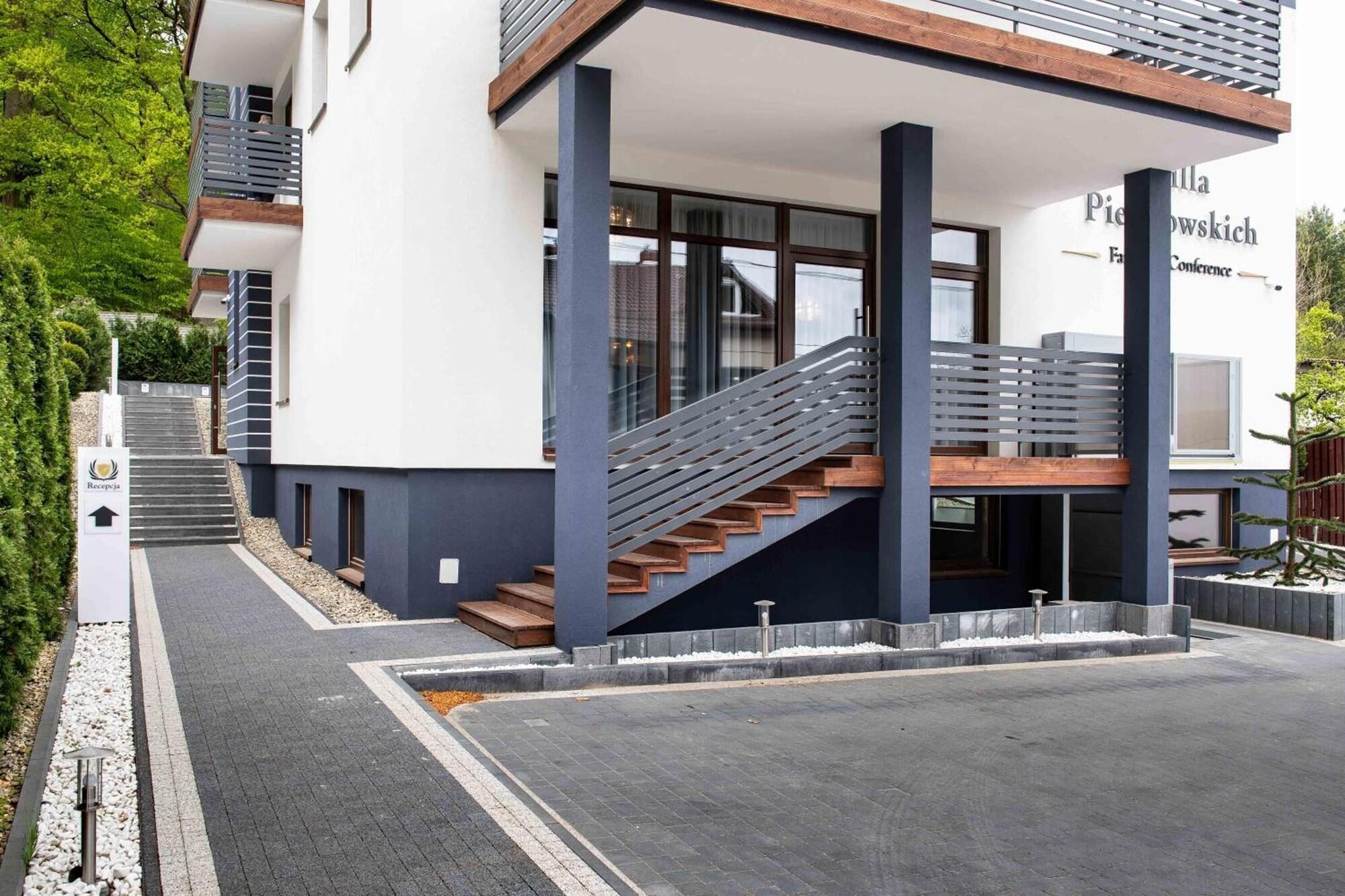 Vista Exterior Willa Pieńkowskich