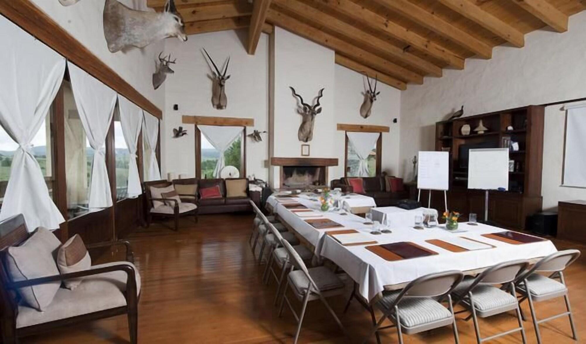 Sala de Reuniones San Bernardo Hotel & Spa en la Montana