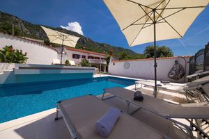 Alquiler Vacacional - Villa "Bribir", Beautiful villa with pool, garden, barbecue and free Wi-Fi