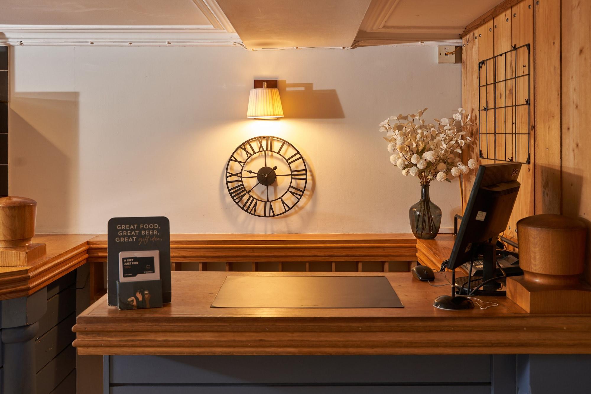 Vista Lobby Rashleigh Arms