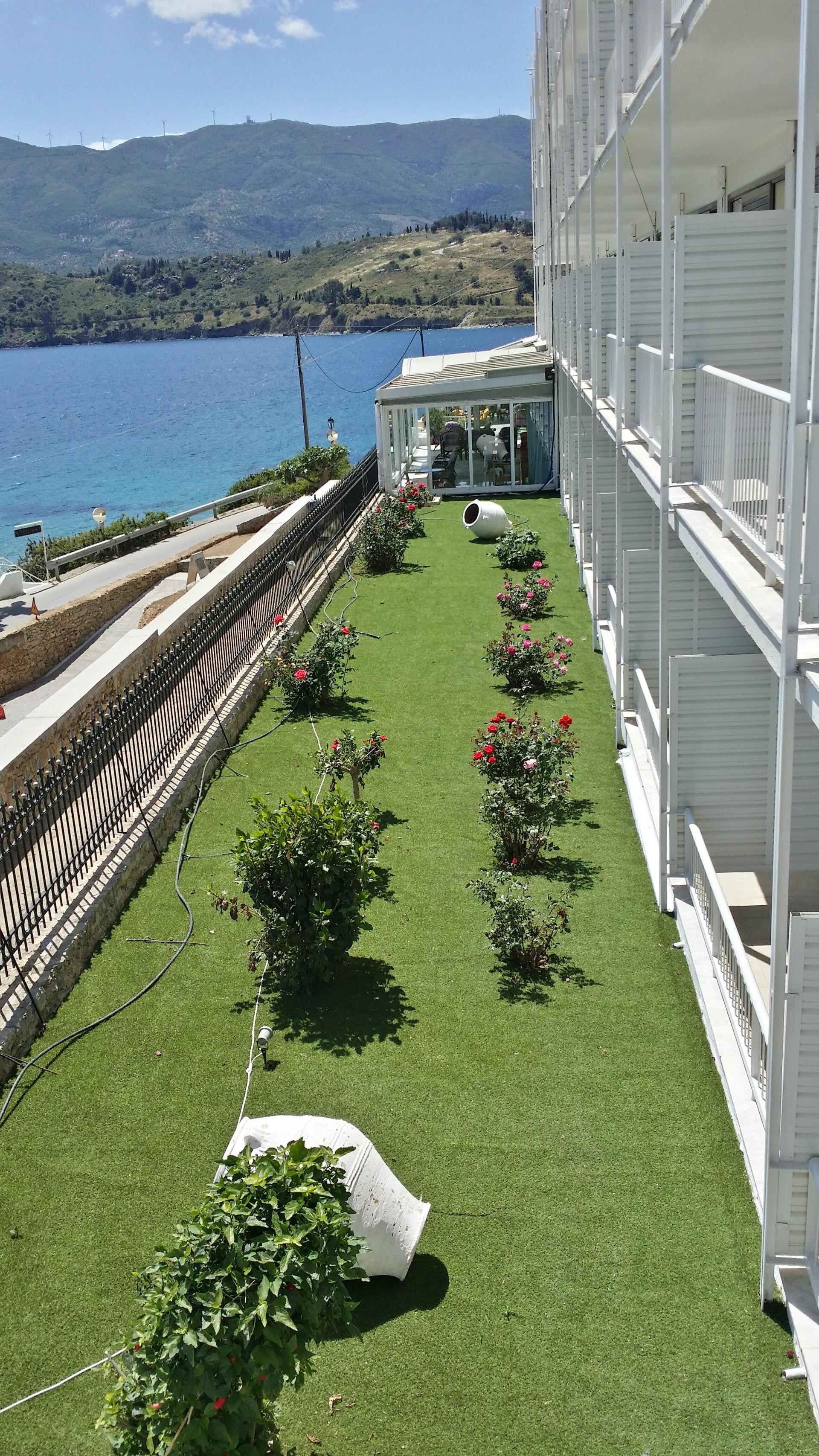Vista Exterior New Aegli Resort Hotel