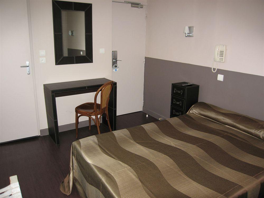 Habitación Hôtel la Régence