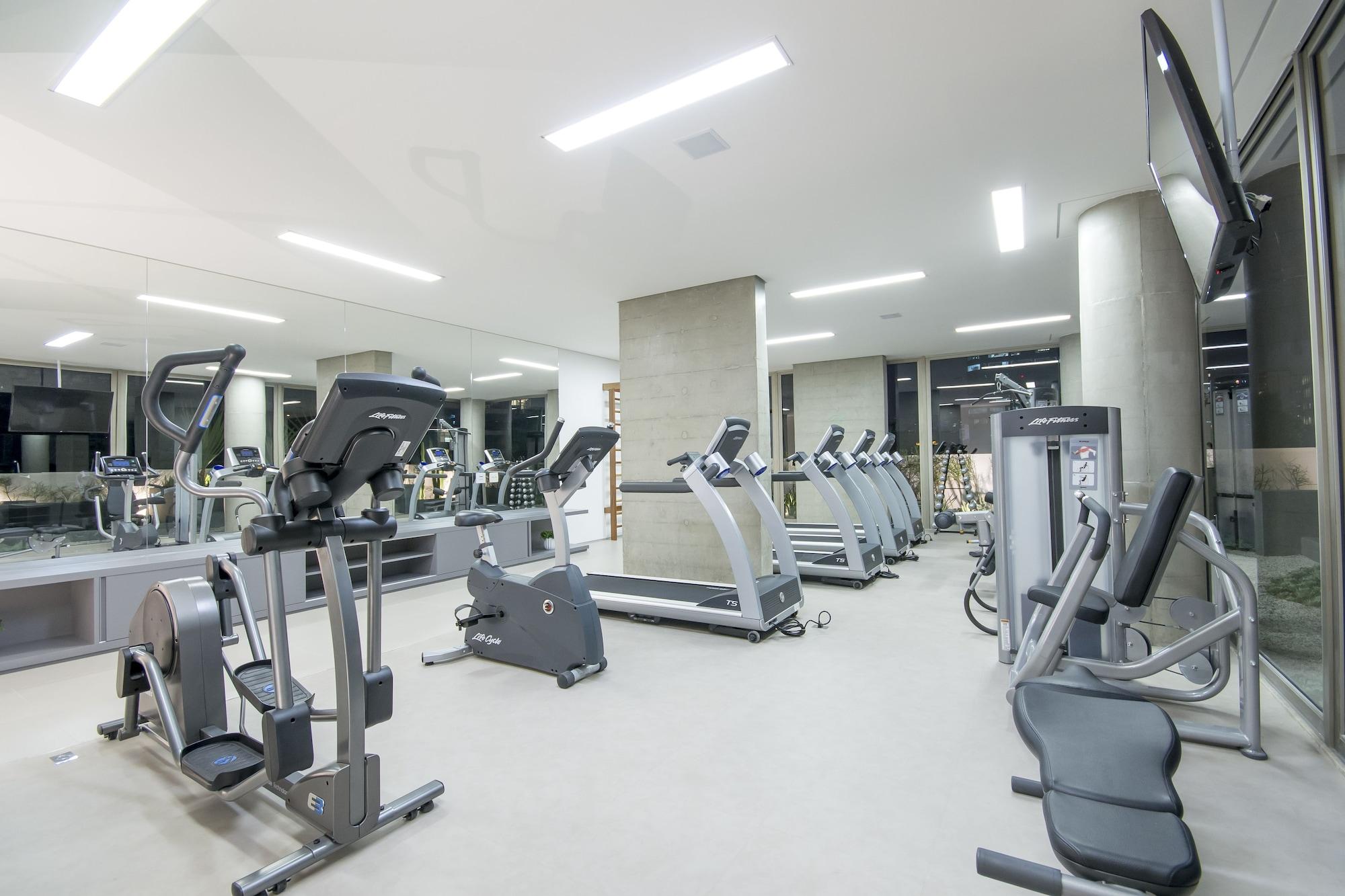 Gimnasio Vitacon - Ferreira Lobo