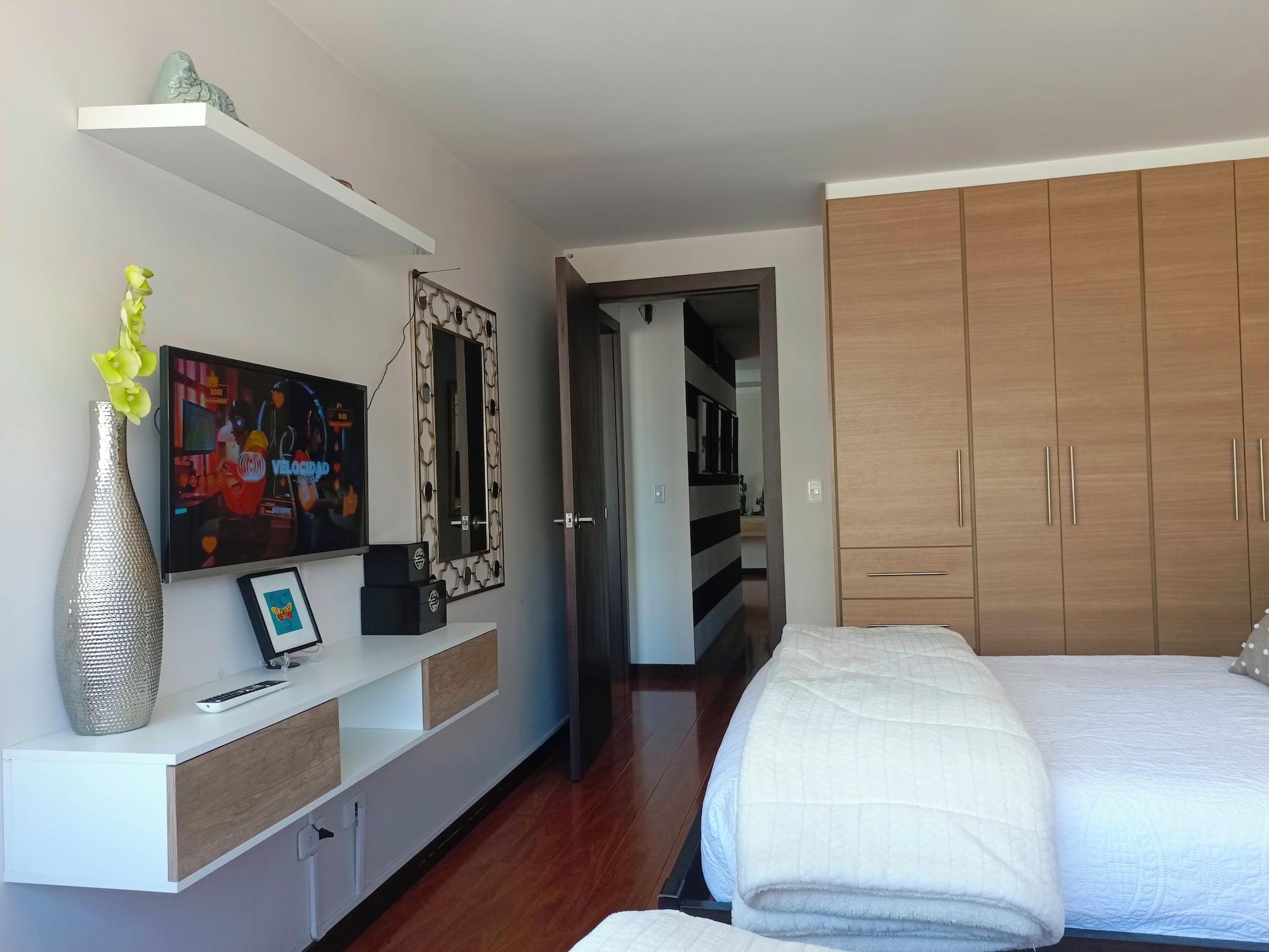 Set de Habitación PLAZA FOCH Area - APARTMENTS with Balcony