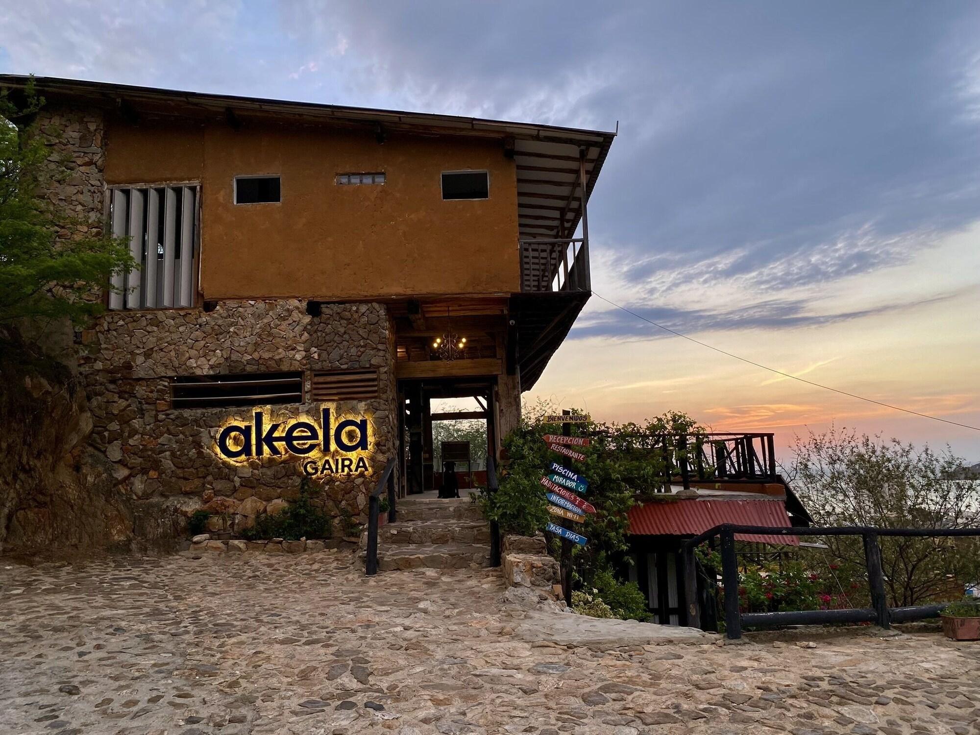 Vista Exterior Akela Gaira Hotel