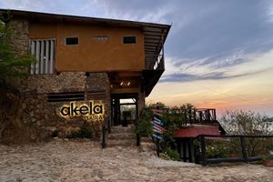 Alojamiento - Akela Gaira Hotel