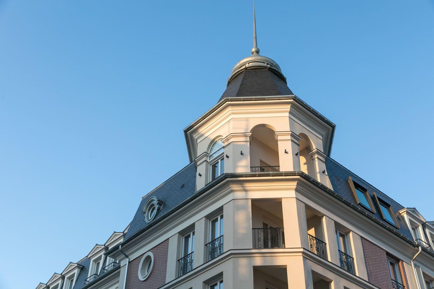 Vista Exterior Villa Médicis Puteaux