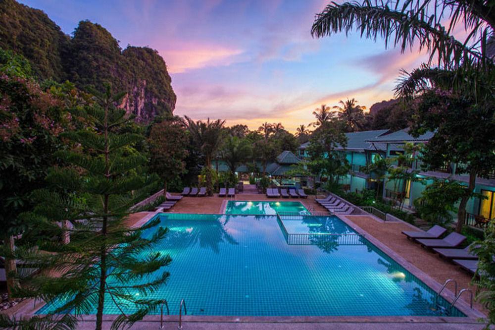 Vista Piscina Dream Valley Resort Tonsai Beach