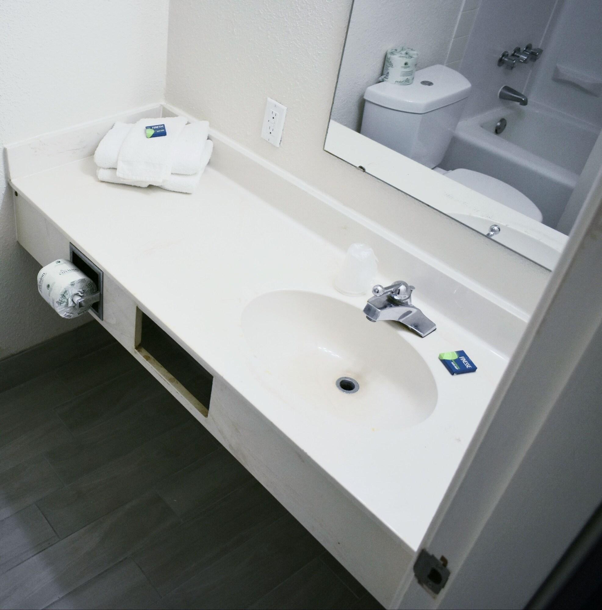 Equipamiento de Habitación USA Economy Lodge