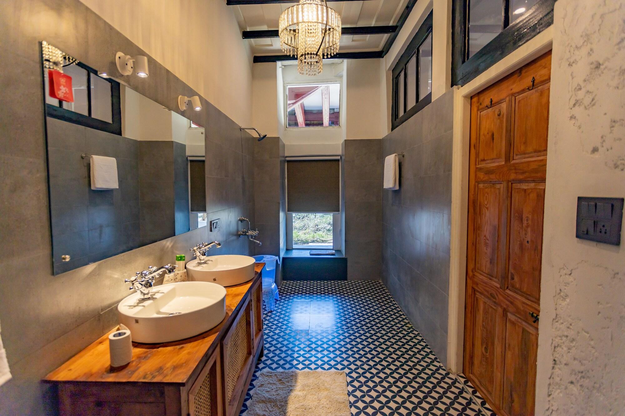 Equipamiento de Habitación Seclude Shimla Taraview