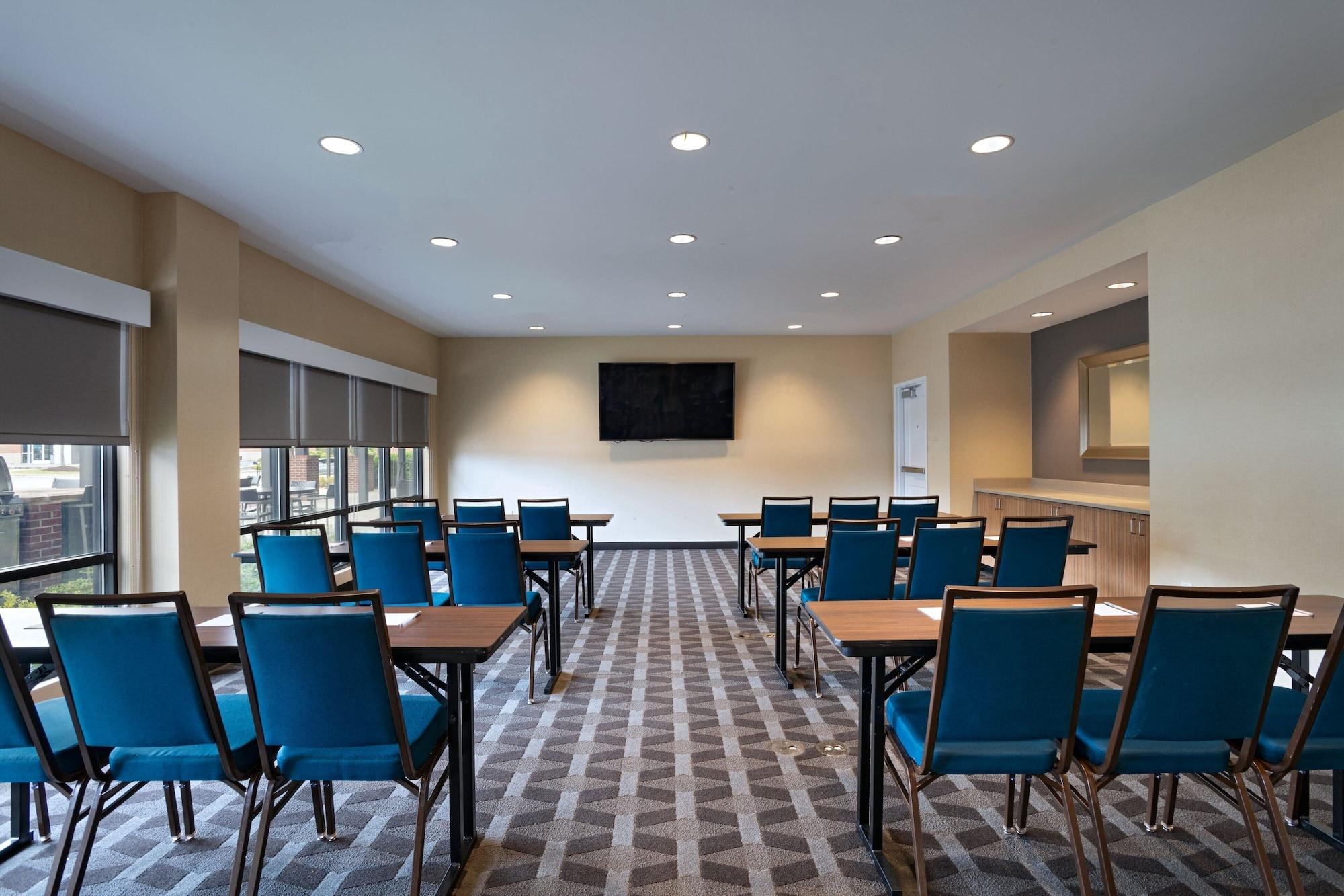 Sala de Reuniones TownePlace Suites by Marriott Macon Mercer University