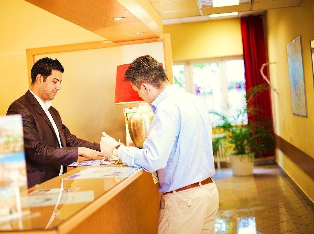 Vista Lobby Hotel Charles Central - Czech Leading Hotels