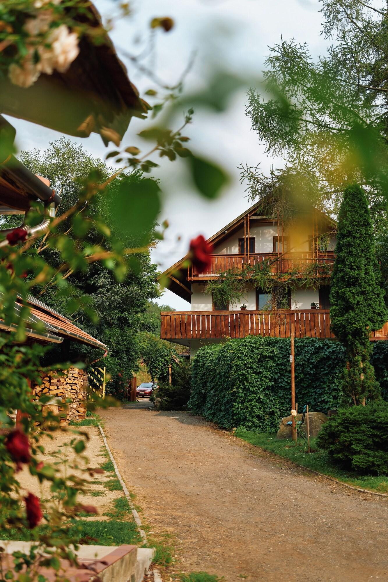 Vista Exterior Oko-Park Panzió Kemping és Rendezvényközpont