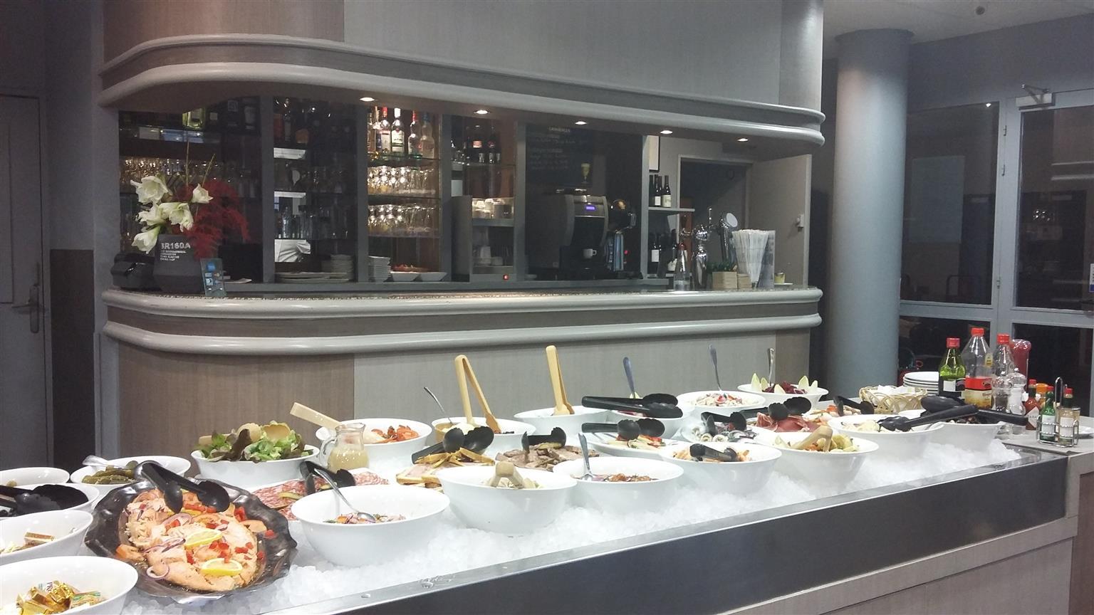 Restaurant ibis Styles Massy Opera Hotel